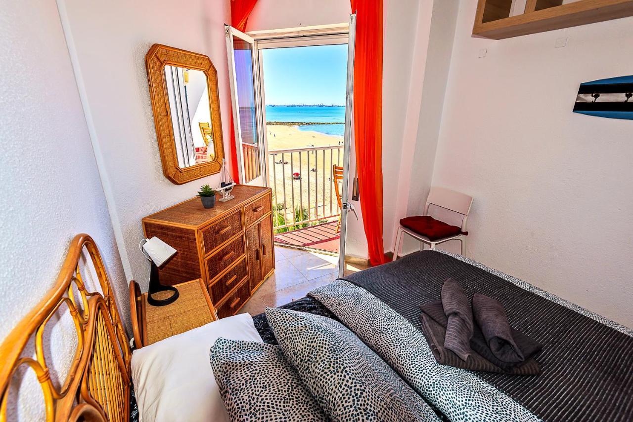 En Playa Con Balcon, Wifi Apartment El Puerto de Santa María